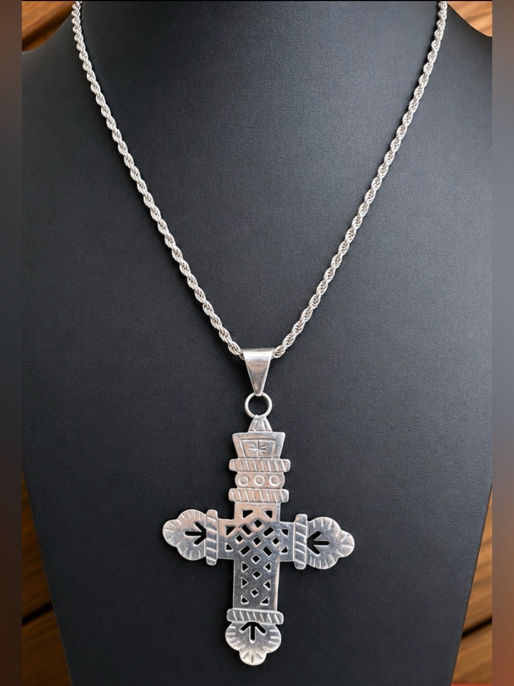Vintage Taxco Mexico TO-89 Sterling Silver NECKLACE  Openwork  Cross Pendant